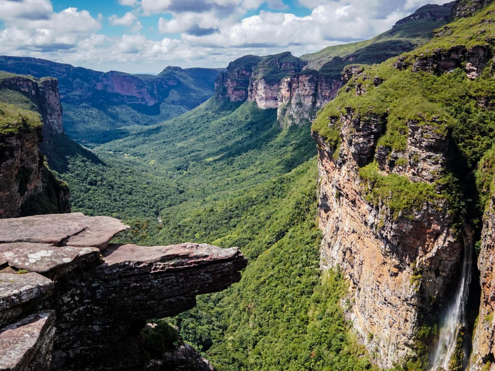 Cachoeirão-Vale-do-Pati-Chapada-Diamantina-Bahia-B